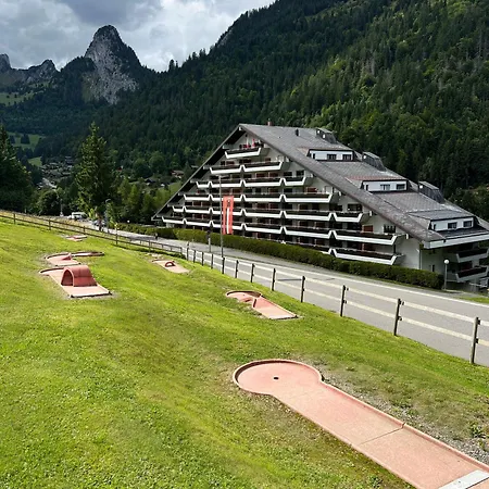 Mountain In - Refuge Du Souffle Alpin アパート